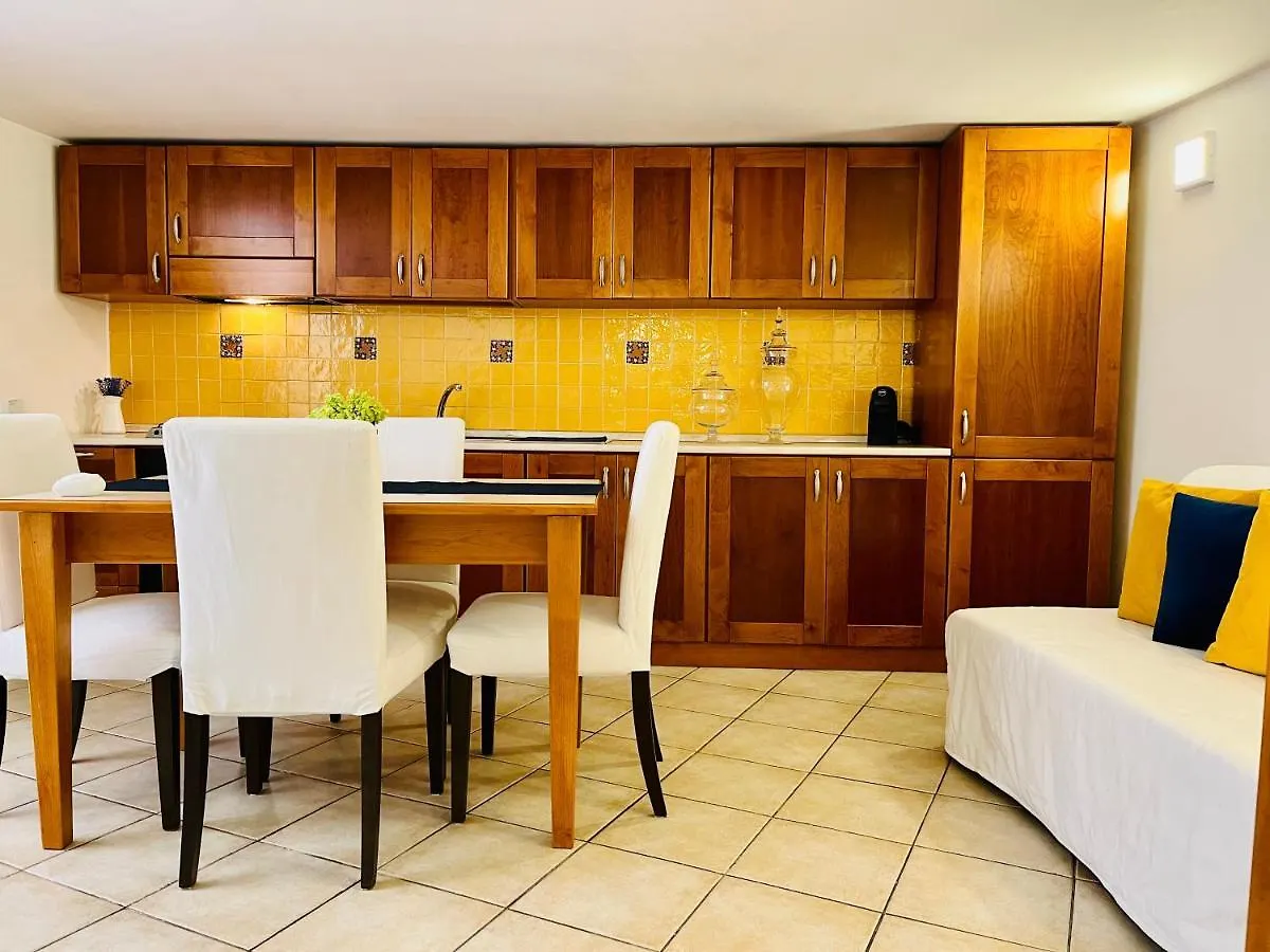 Gesu Nuovo Apartment Nápoles