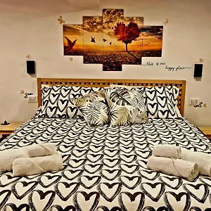 Station House Apartment
