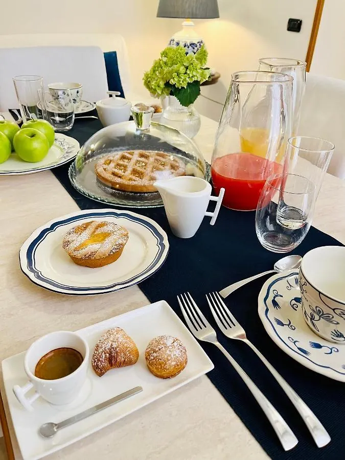 نابولي Gesu Nuovo Apartment إيطاليا